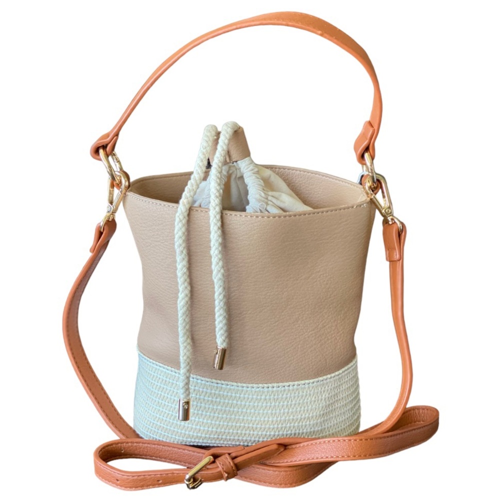 💥2 x HOST PICK💥 NWT Shiraleah Esme Mini Bucket Bag